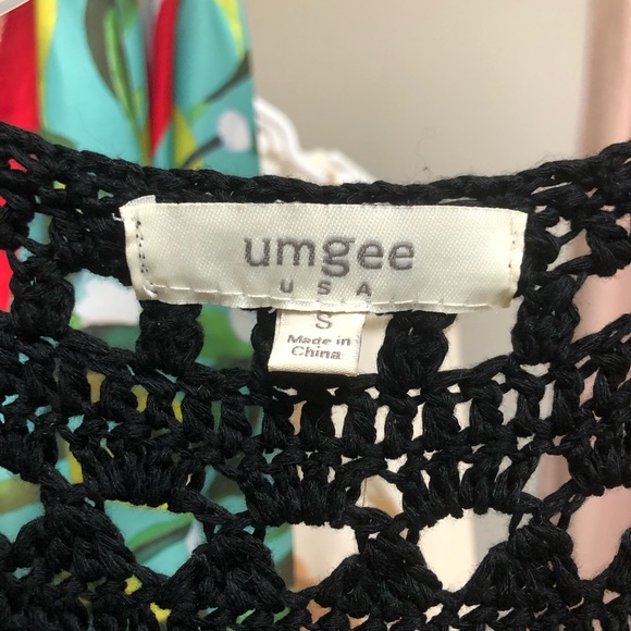 Crochet Fringe Vest - Picture 2 of 2